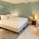 Friesenperle Vakantiehuis *