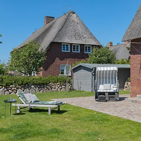 Friesenperle Holiday home *